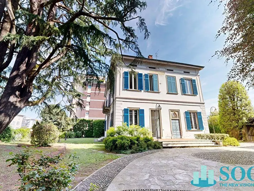 Immagine 34 di Villa in vendita  in Via Como a Lomazzo