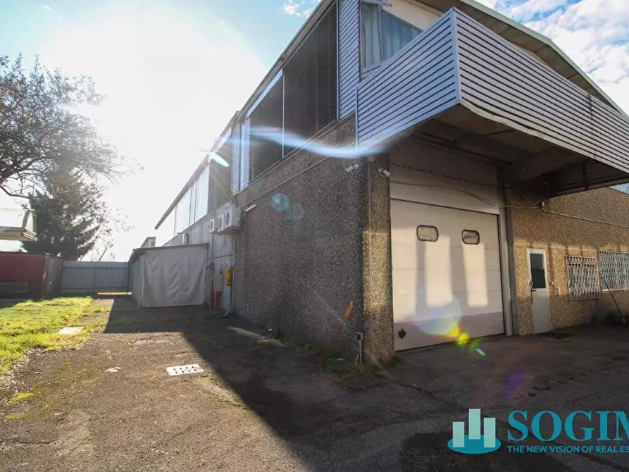 Immagine 1 di Capannone industriale in affitto  in via lombardia 1 a Vignate