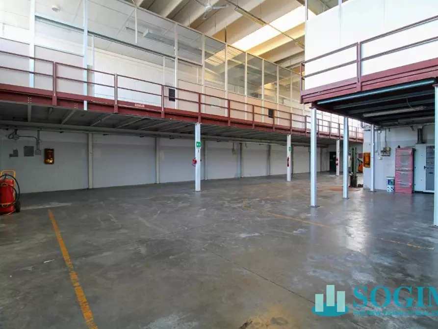 Immagine 16 di Capannone industriale in affitto  in via lombardia 1 a Vignate