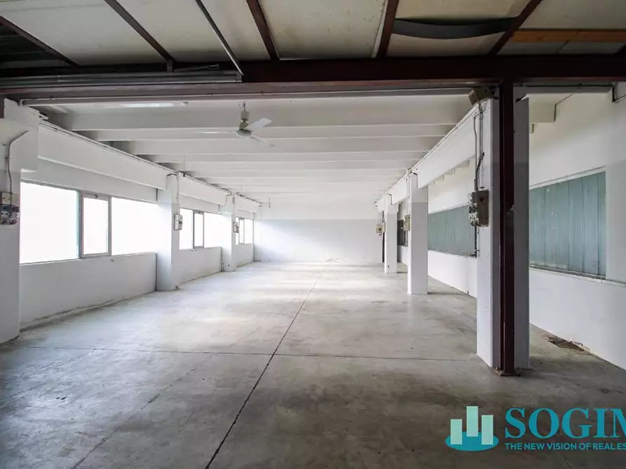 Immagine 17 di Capannone industriale in affitto  in via lombardia 1 a Vignate