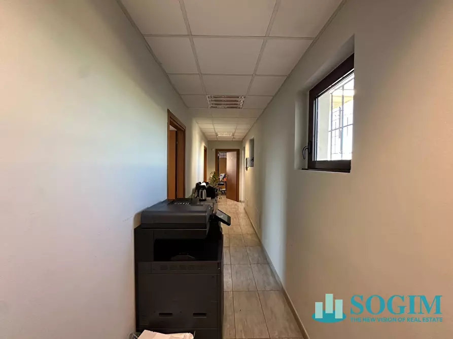 Immagine 2 di Capannone industriale in vendita  in Via Cadorna a Cormano