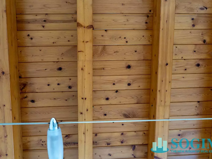 Immagine 7 di Negozio in vendita  in Via Varesina 58 a Como