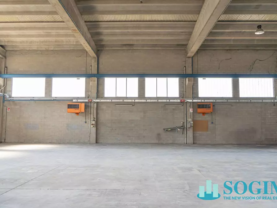 Immagine 11 di Capannone industriale in vendita  in Via San Maurizio 1 a Turate