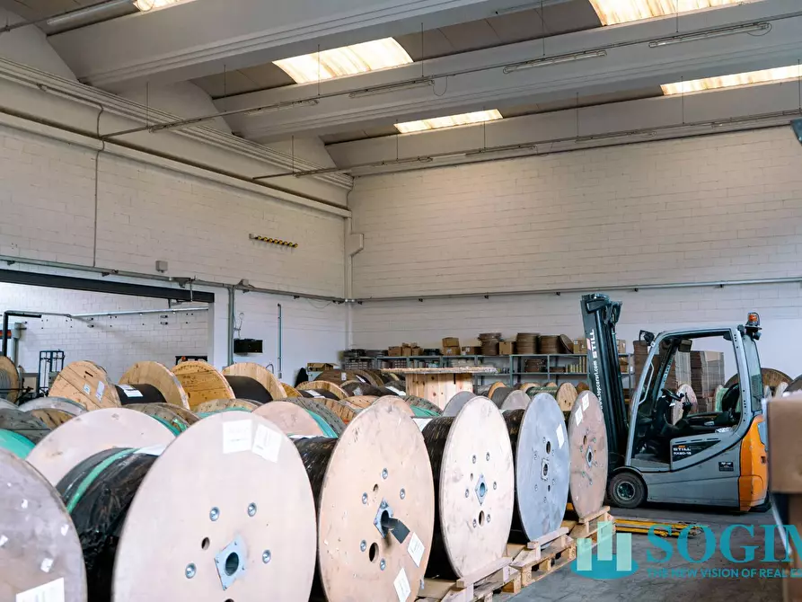 Immagine 5 di Capannone industriale in vendita  in Via caduti di nassirya 12 a Solbiate Con Cagno