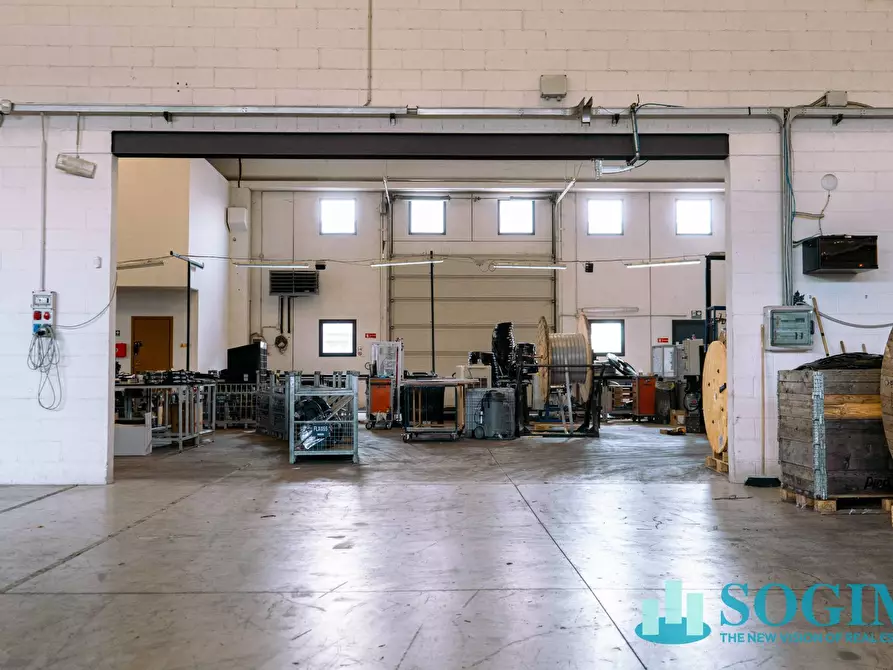 Immagine 6 di Capannone industriale in vendita  in Via caduti di nassirya 12 a Solbiate Con Cagno