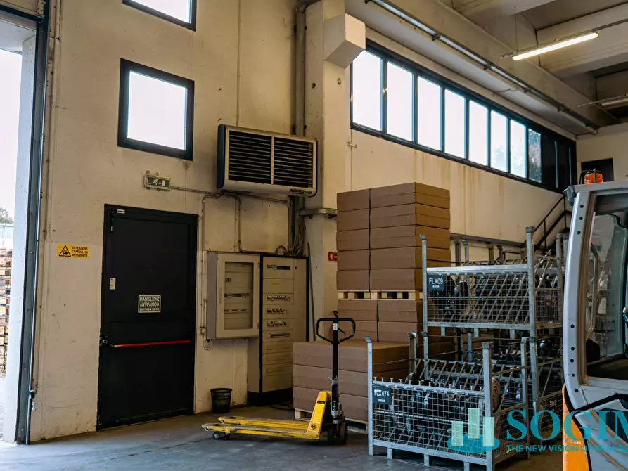 Immagine 11 di Capannone industriale in vendita  in Via caduti di nassirya 12 a Solbiate Con Cagno