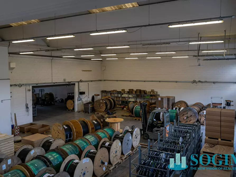 Immagine 16 di Capannone industriale in vendita  in Via caduti di nassirya 12 a Solbiate Con Cagno