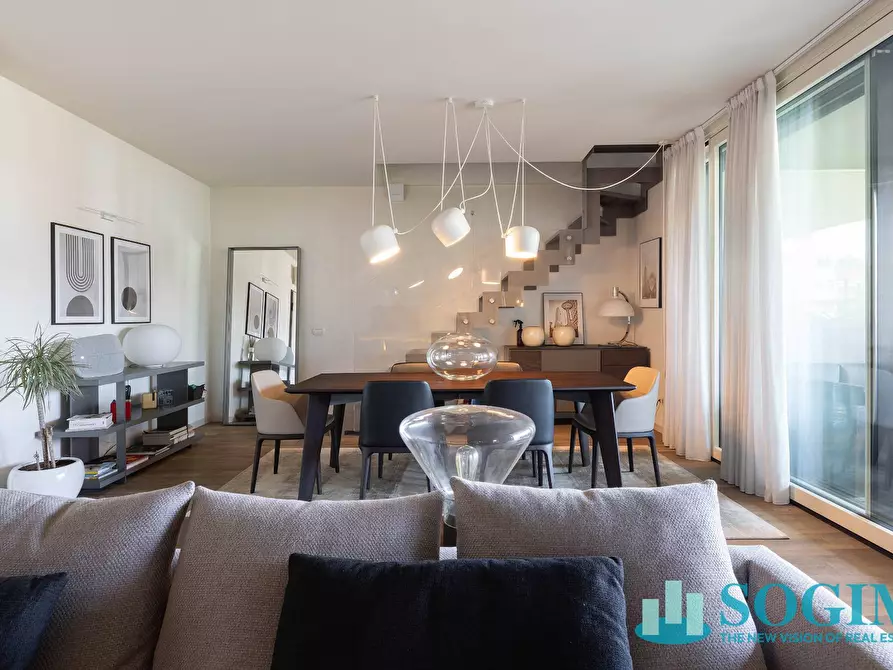 Immagine 6 di Attico in vendita  in Via Maggiolini 10 a Monza