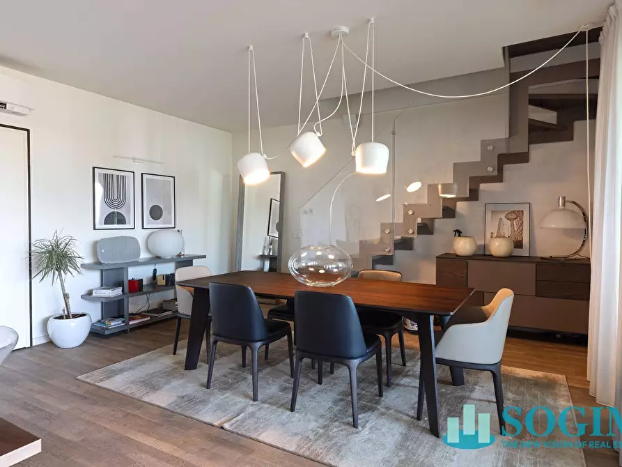 Immagine 12 di Attico in vendita  in Via Maggiolini 10 a Monza