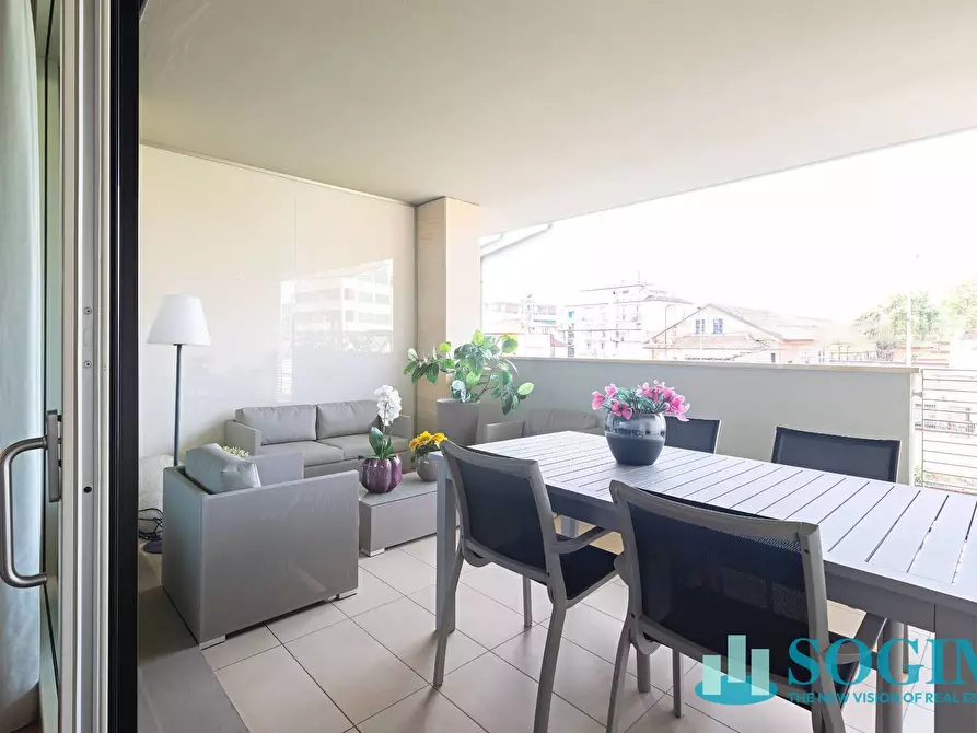 Immagine 15 di Attico in vendita  in Via Maggiolini 10 a Monza