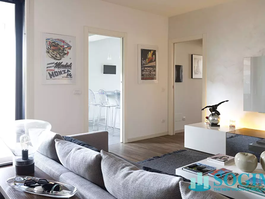 Immagine 19 di Attico in vendita  in Via Maggiolini 10 a Monza