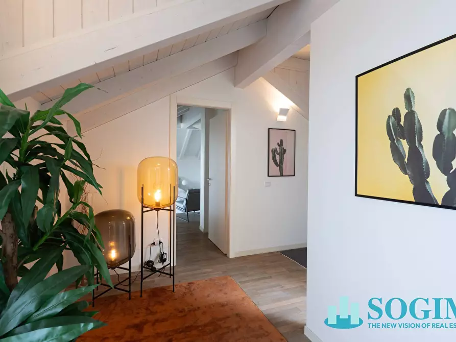 Immagine 45 di Attico in vendita  in Via Maggiolini 10 a Monza