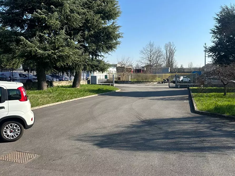 Immagine 38 di Capannone industriale in vendita  in via pascoli 4 a Basiano