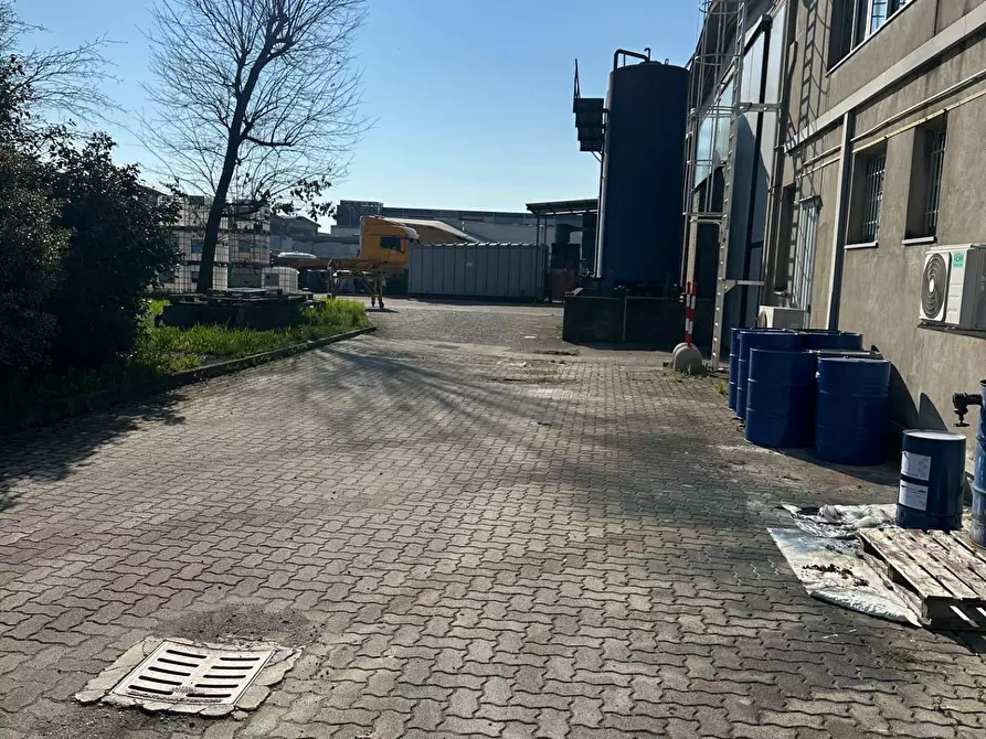 Immagine 12 di Capannone industriale in vendita  in via pascoli 4 a Basiano