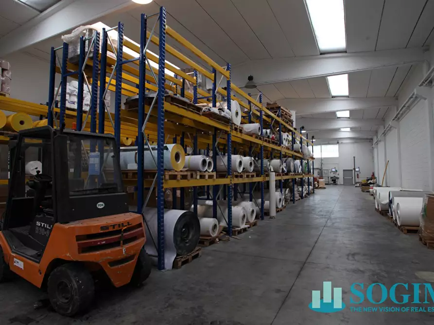 Immagine 17 di Capannone industriale in vendita  in via pascoli 4 a Basiano