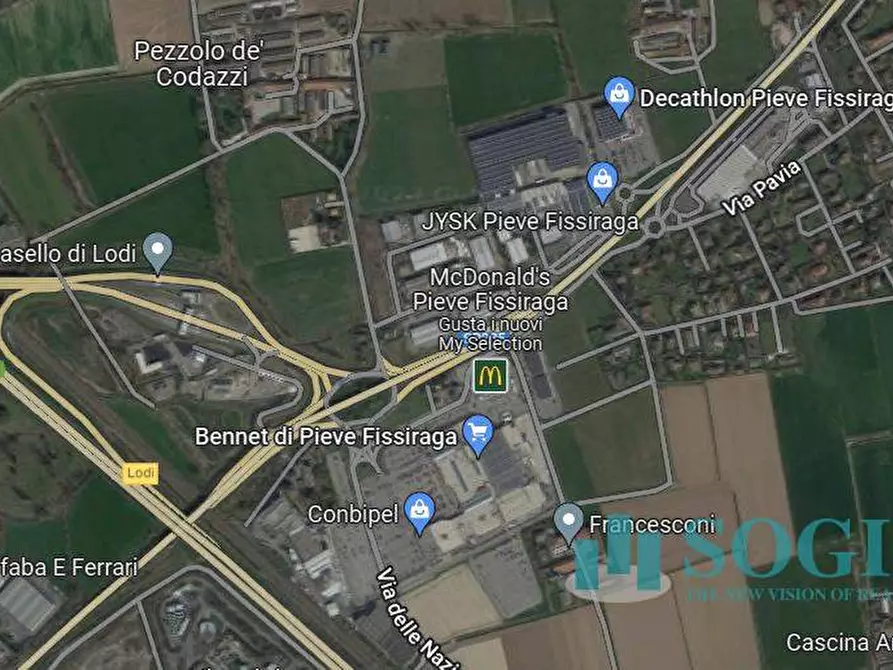 Immagine 1 di Locale commerciale in vendita  a Pieve Fissiraga