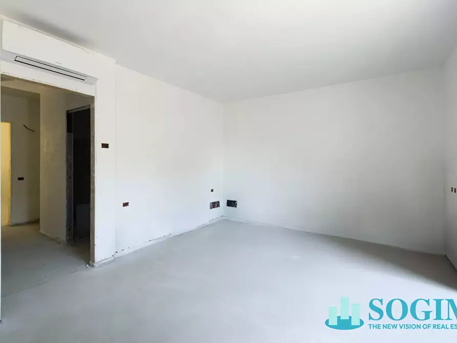 Immagine 49 di Villa in vendita  in Via Giuseppe Garibaldi 25 a Sirtori