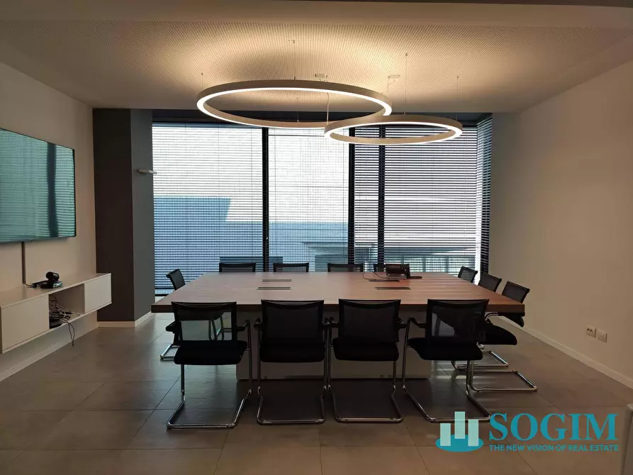 Immagine 1 di Ufficio in affitto  in via carducci 101 a Lissone