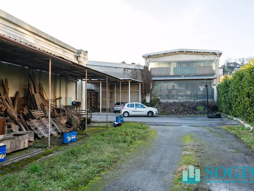 Immagine 12 di Laboratorio in vendita  in Via Giotto a Albese Con Cassano