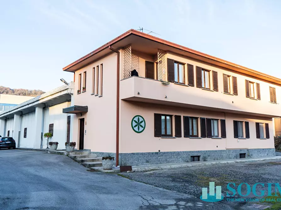 Immagine 6 di Appartamento in vendita  in via giotto a Albese Con Cassano