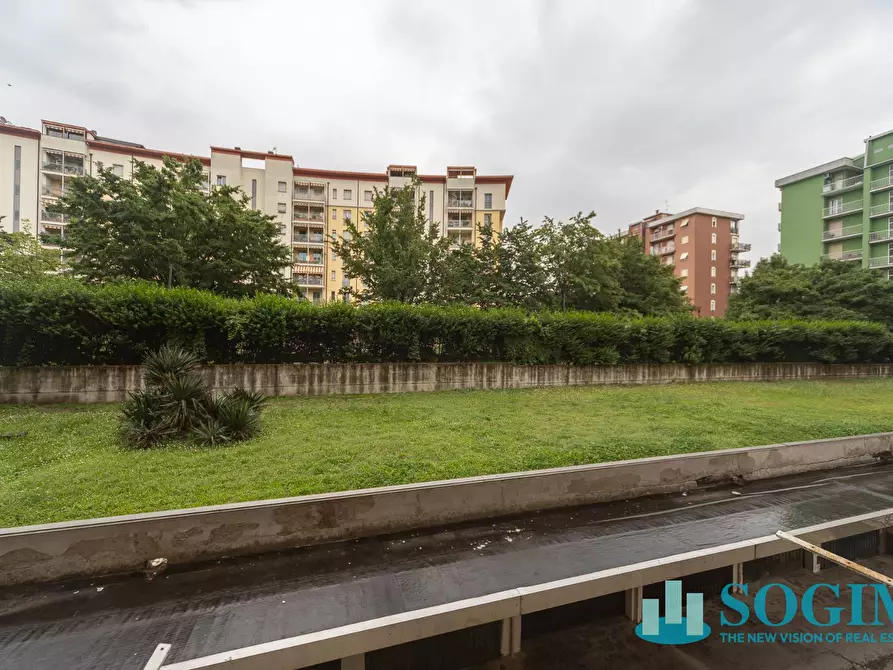 Immagine 32 di Appartamento in vendita  in Via Puricelli Guerra 233 a Sesto San Giovanni