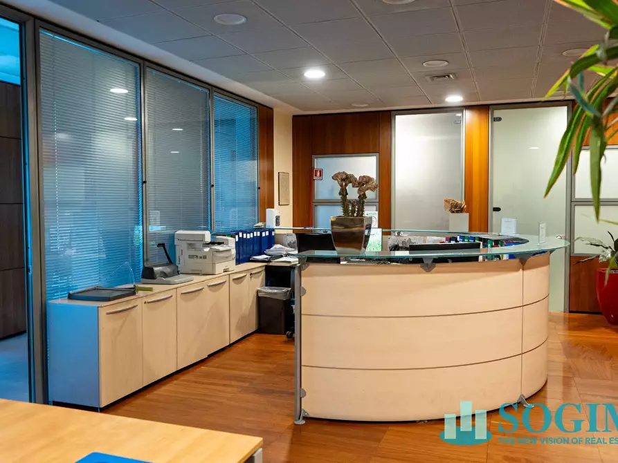 Immagine 32 di Ufficio in vendita  in Via Margherita Viganò De Vizzi 93/95 a Cinisello Balsamo