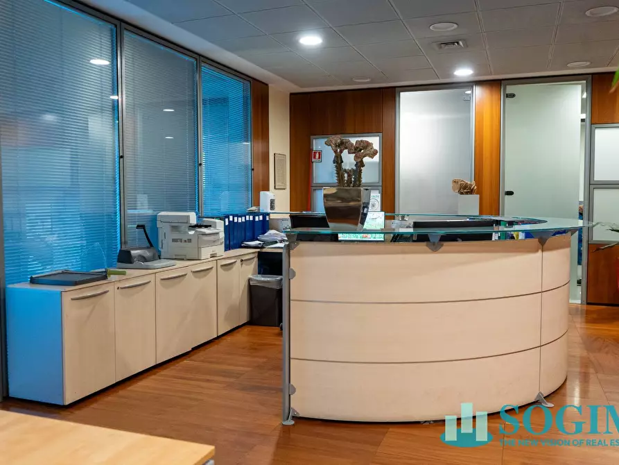 Immagine 33 di Ufficio in vendita  in Via Margherita Viganò De Vizzi 93/95 a Cinisello Balsamo