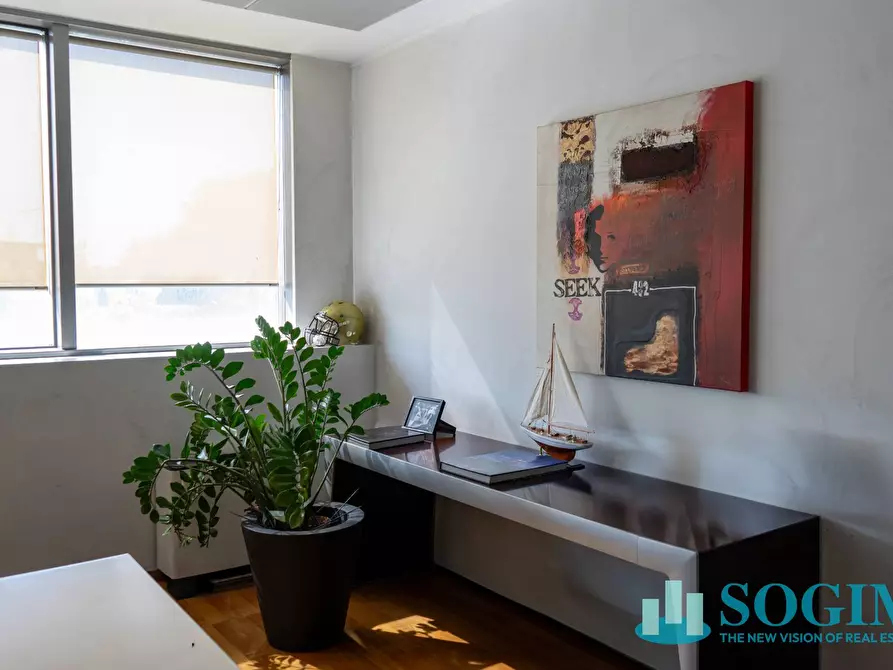 Immagine 52 di Ufficio in vendita  in Via Margherita Viganò De Vizzi 93/95 a Cinisello Balsamo