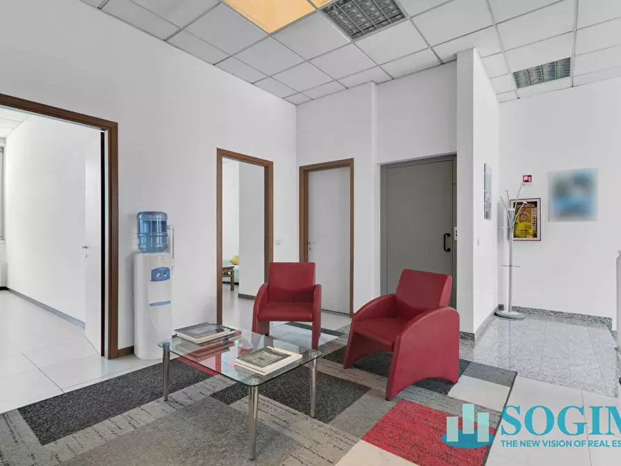 Immagine 3 di Capannone industriale in vendita  in LIBERO BIAGI 5 a Sesto San Giovanni