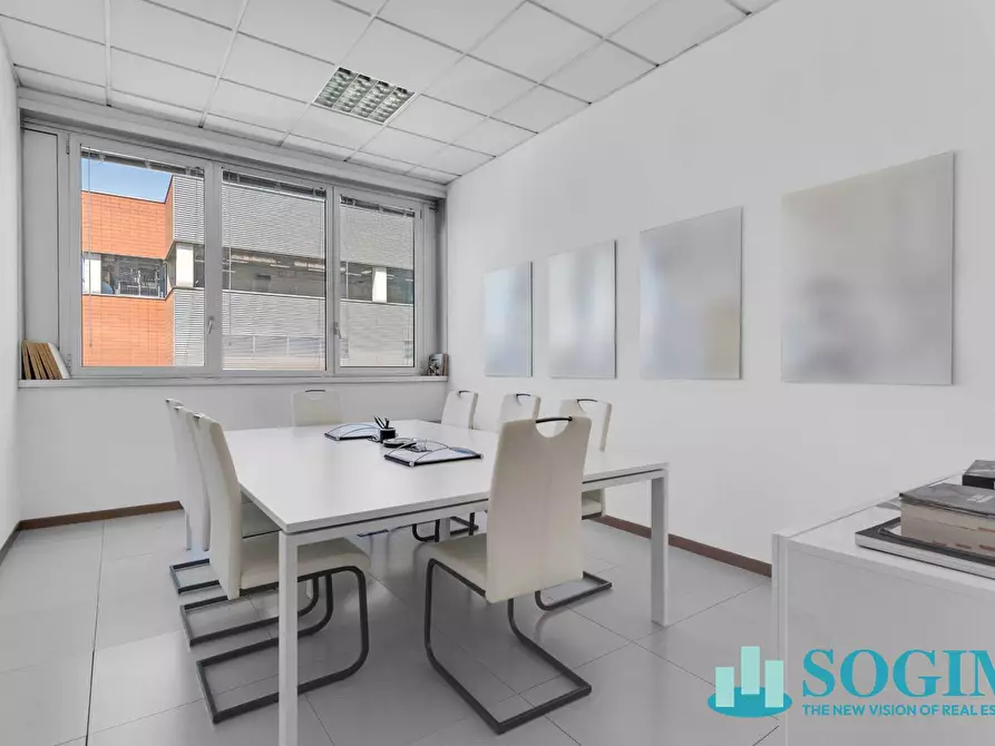 Immagine 4 di Capannone industriale in vendita  in LIBERO BIAGI 5 a Sesto San Giovanni