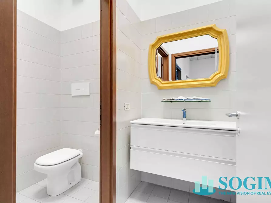 Immagine 17 di Capannone industriale in vendita  in LIBERO BIAGI 5 a Sesto San Giovanni