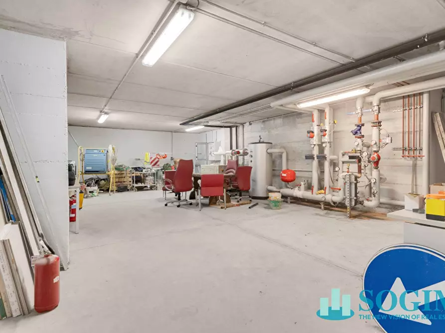 Immagine 25 di Capannone industriale in vendita  in LIBERO BIAGI 5 a Sesto San Giovanni