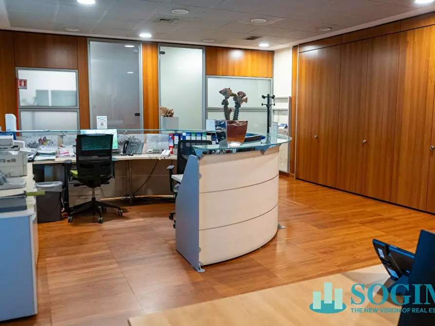 Immagine 29 di Ufficio in affitto  in Via Margherita Viganò De Vizzi 93/95 a Cinisello Balsamo