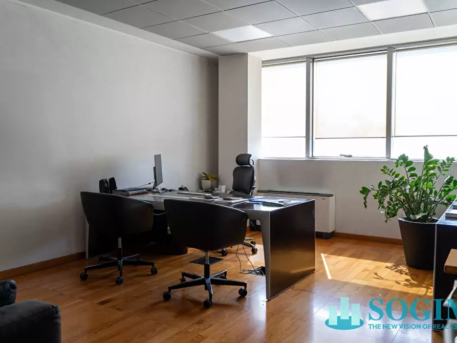 Immagine 49 di Ufficio in affitto  in Via Margherita Viganò De Vizzi 93/95 a Cinisello Balsamo