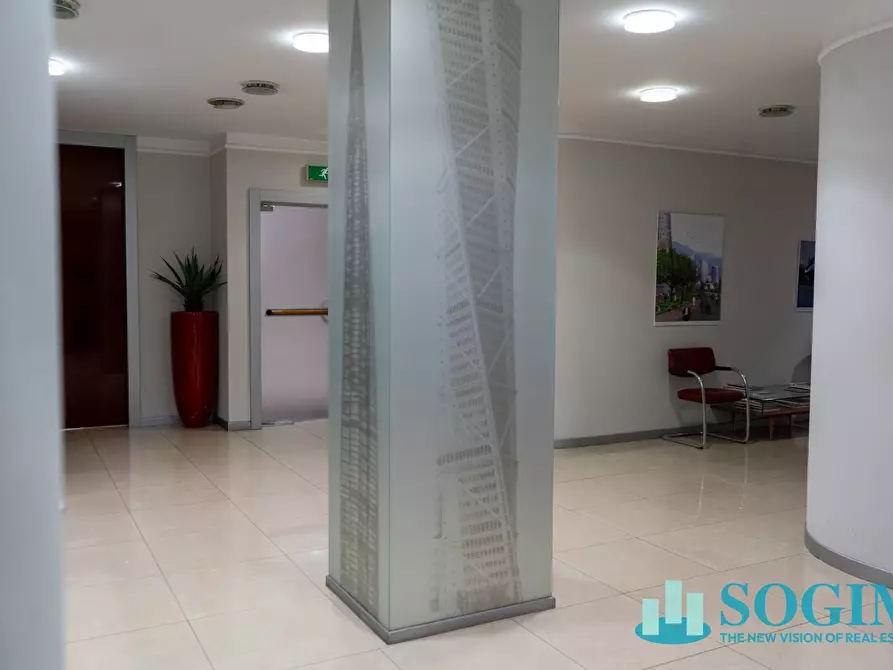 Immagine 62 di Ufficio in affitto  in Via Margherita Viganò De Vizzi 93/95 a Cinisello Balsamo