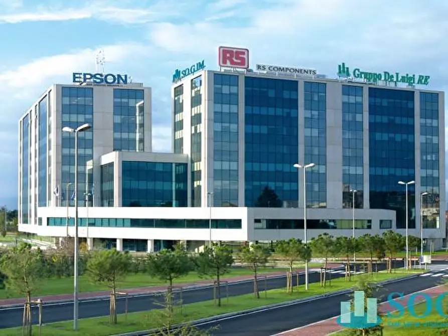 Immagine 1 di Ufficio in affitto  in Via Margherita Viganò De Vizzi 93/95 a Cinisello Balsamo