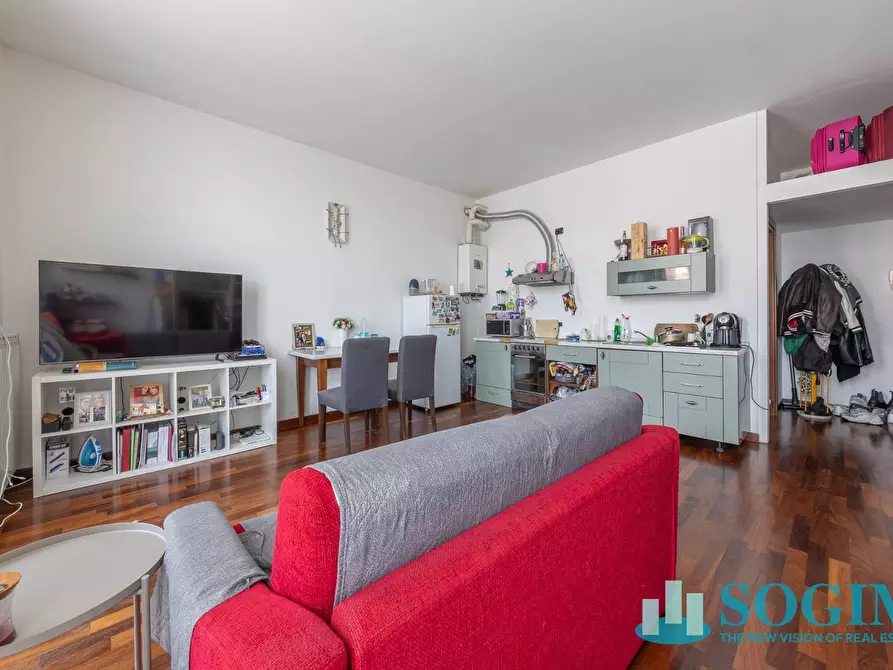 Immagine 5 di Appartamento in vendita  in Via Antonio Carnevali 29 a Milano