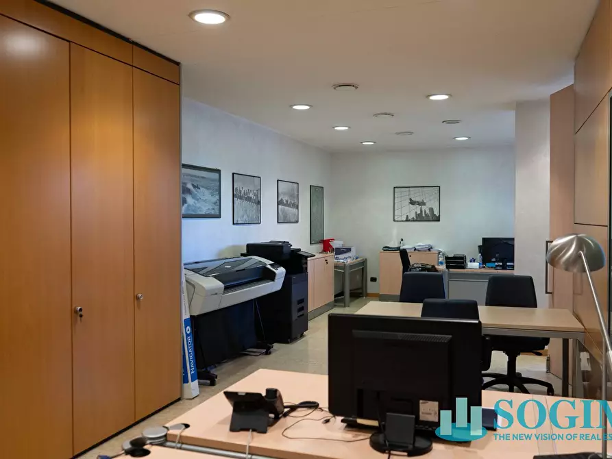 Immagine 64 di Ufficio in affitto  in Via Margherita Viganò De Vizzi 93/95 a Cinisello Balsamo