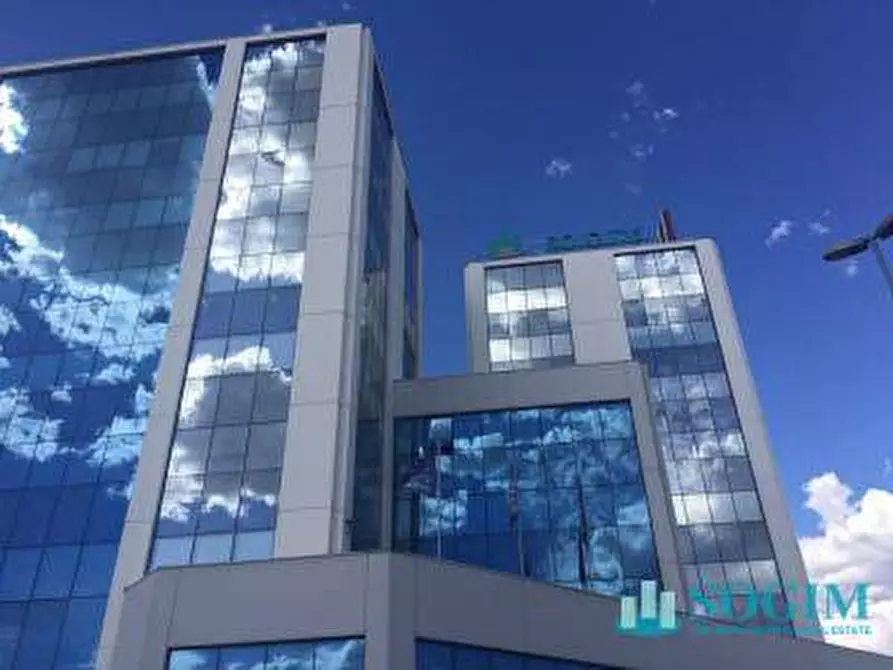 Immagine 1 di Ufficio in affitto  in Via Margherita Viganò De Vizzi 93/95 a Cinisello Balsamo