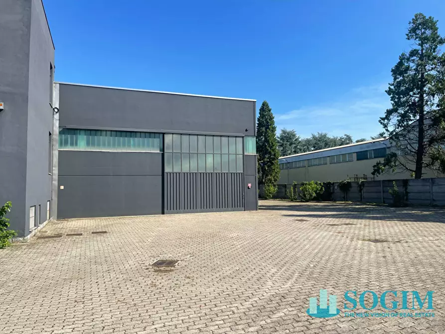 Immagine 6 di Capannone industriale in affitto  in via enrico fermi 7 a Burago Di Molgora