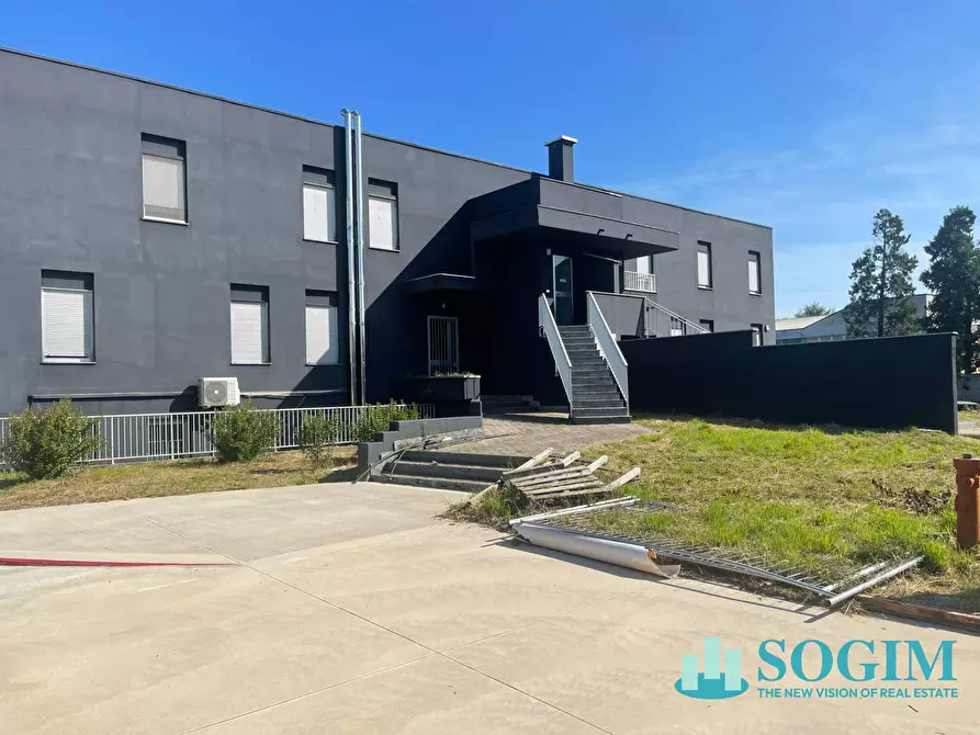 Immagine 11 di Capannone industriale in affitto  in via enrico fermi 7 a Burago Di Molgora