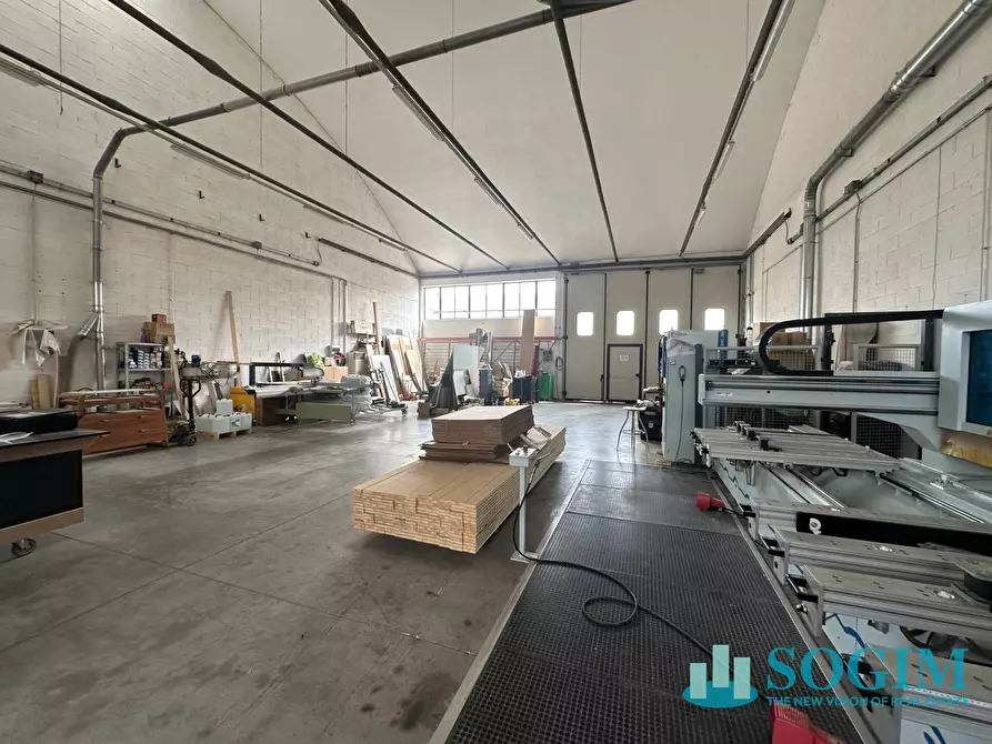 Immagine 4 di Capannone industriale in affitto  in Via dell'artgianato a Muggiò