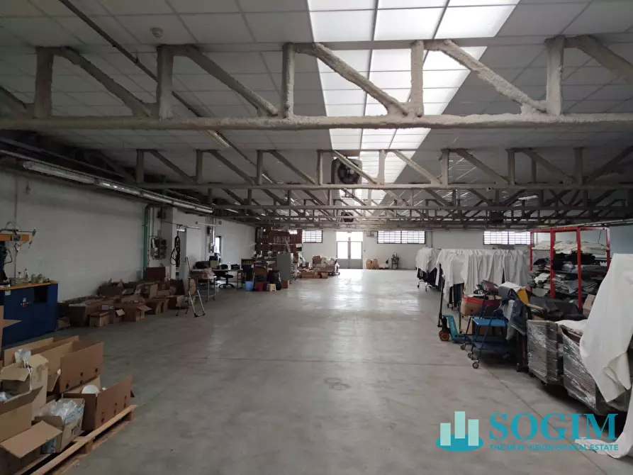 Immagine 14 di Capannone industriale in vendita  in Viale Industria 13 a Bottanuco