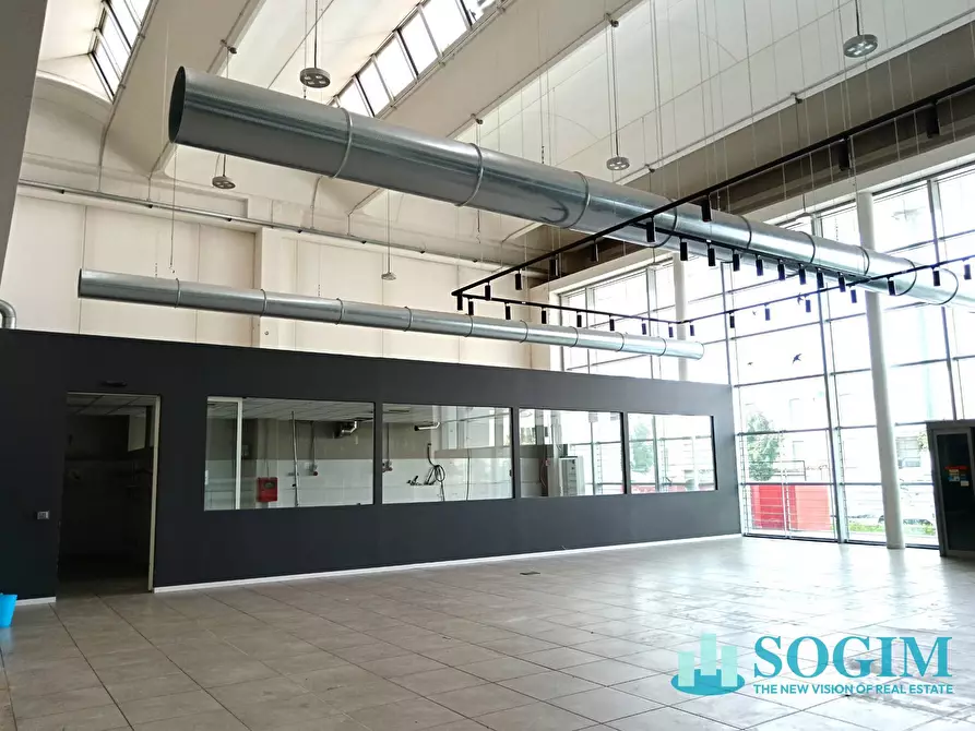 Immagine 6 di Capannone industriale in vendita  in via delle Industrie 20 a Lissone