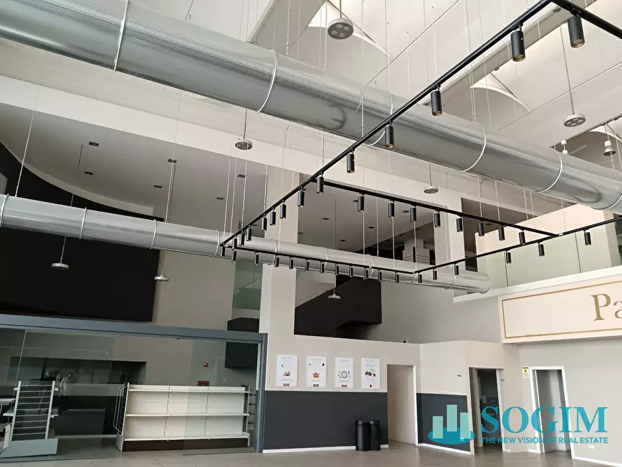 Immagine 22 di Capannone industriale in vendita  in via delle Industrie 20 a Lissone