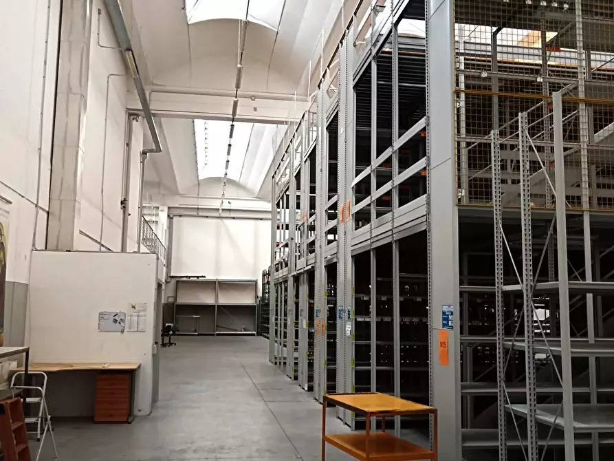 Immagine 7 di Capannone industriale in vendita  in via delle Industrie 20 a Lissone