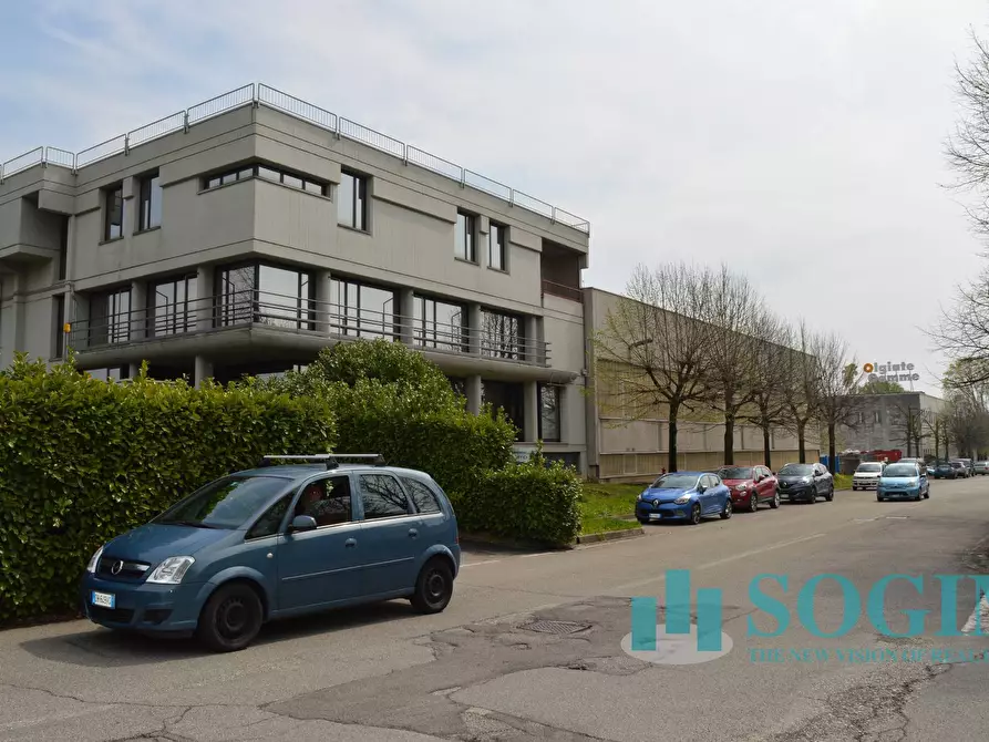 Immagine 3 di Capannone industriale in vendita  in Via Torino 1/3 a Olgiate Comasco