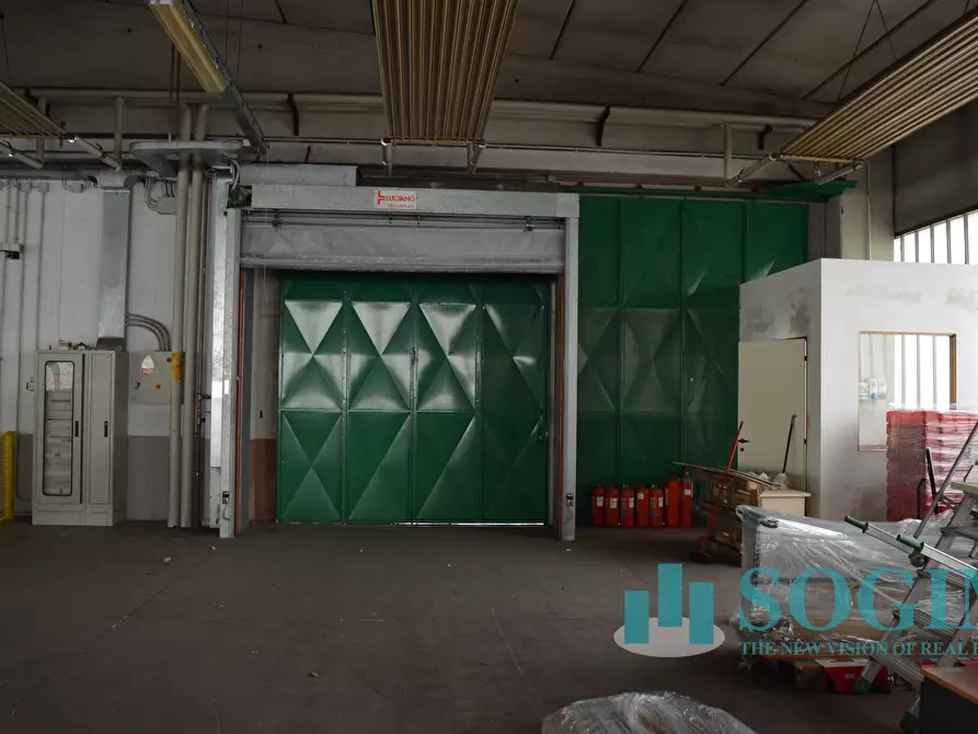 Immagine 37 di Capannone industriale in vendita  in Via Torino 1/3 a Olgiate Comasco