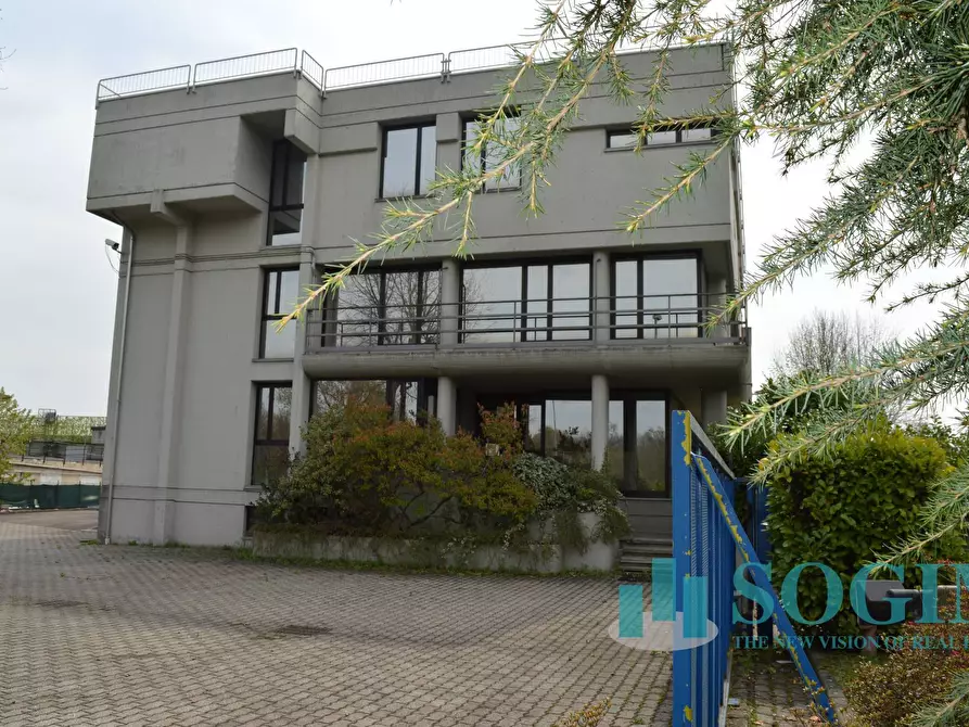 Immagine 76 di Capannone industriale in vendita  in Via Torino 1/3 a Olgiate Comasco