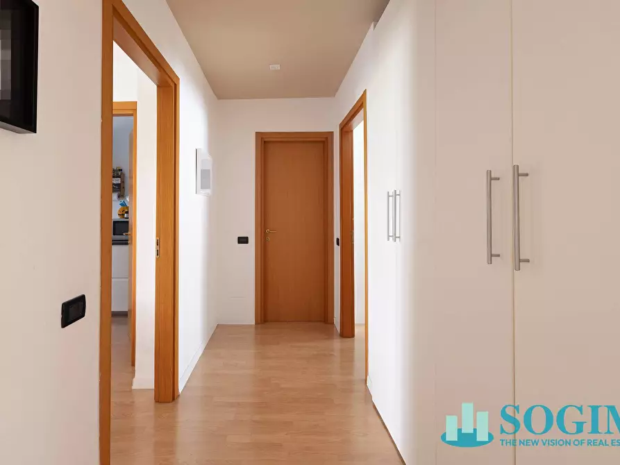 Immagine 2 di Appartamento in affitto  in Via Dante 28 a Monza